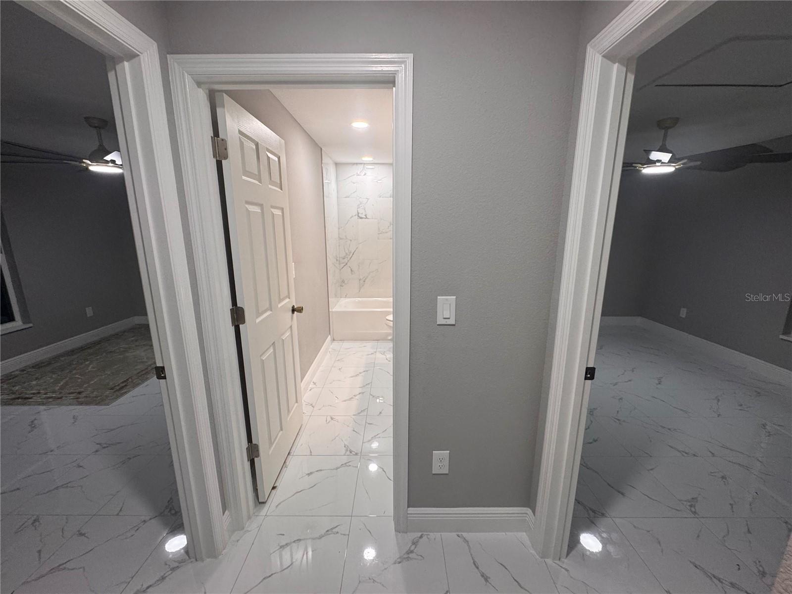 LAKE TROPICANA RANCHETTES - Residential