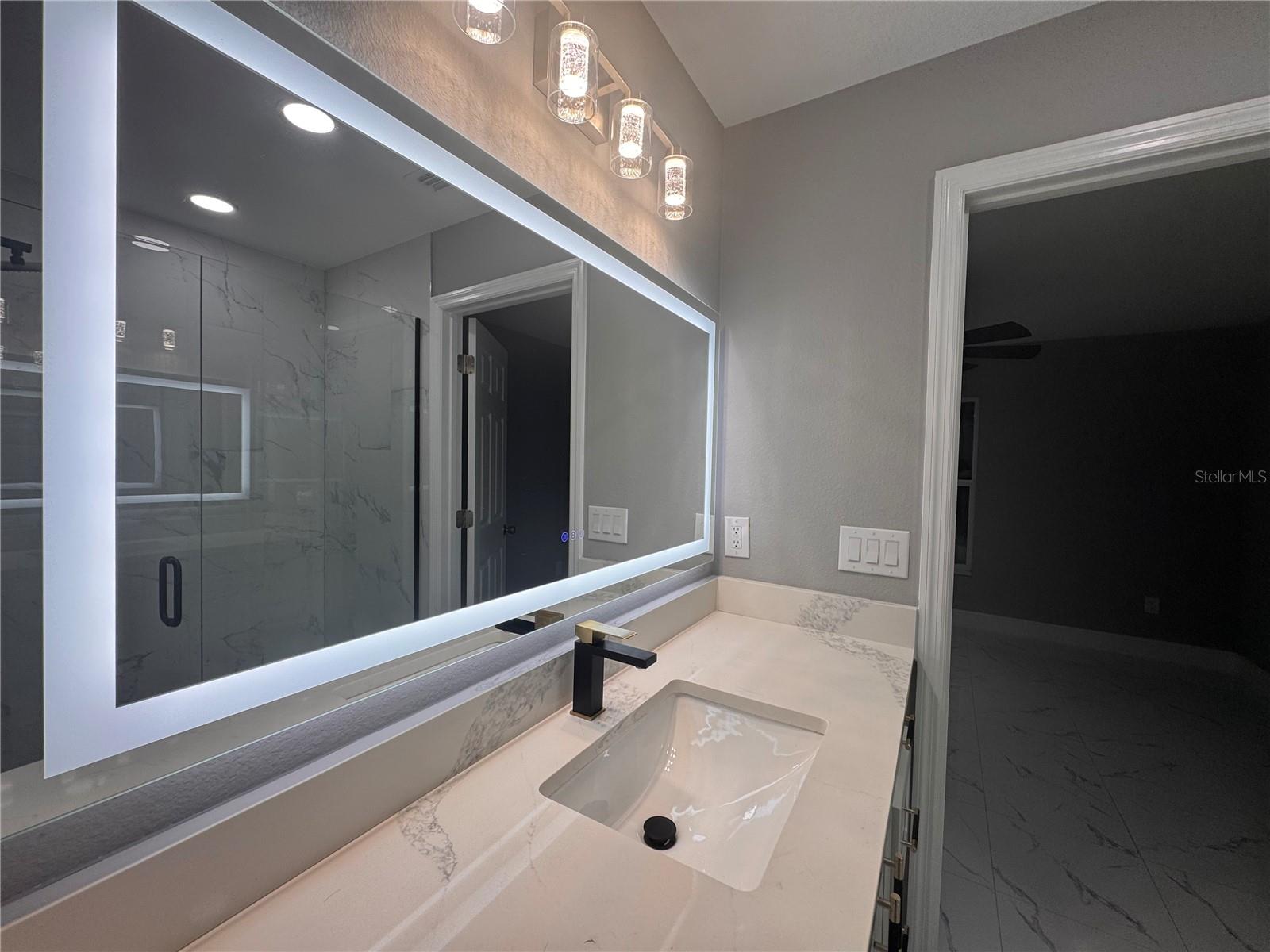 LAKE TROPICANA RANCHETTES - Residential