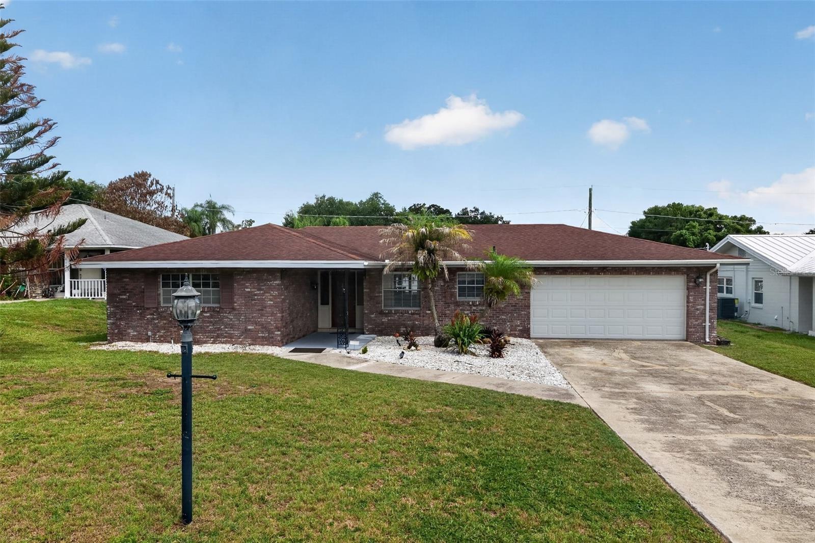 516 ALACHUA DRIVE