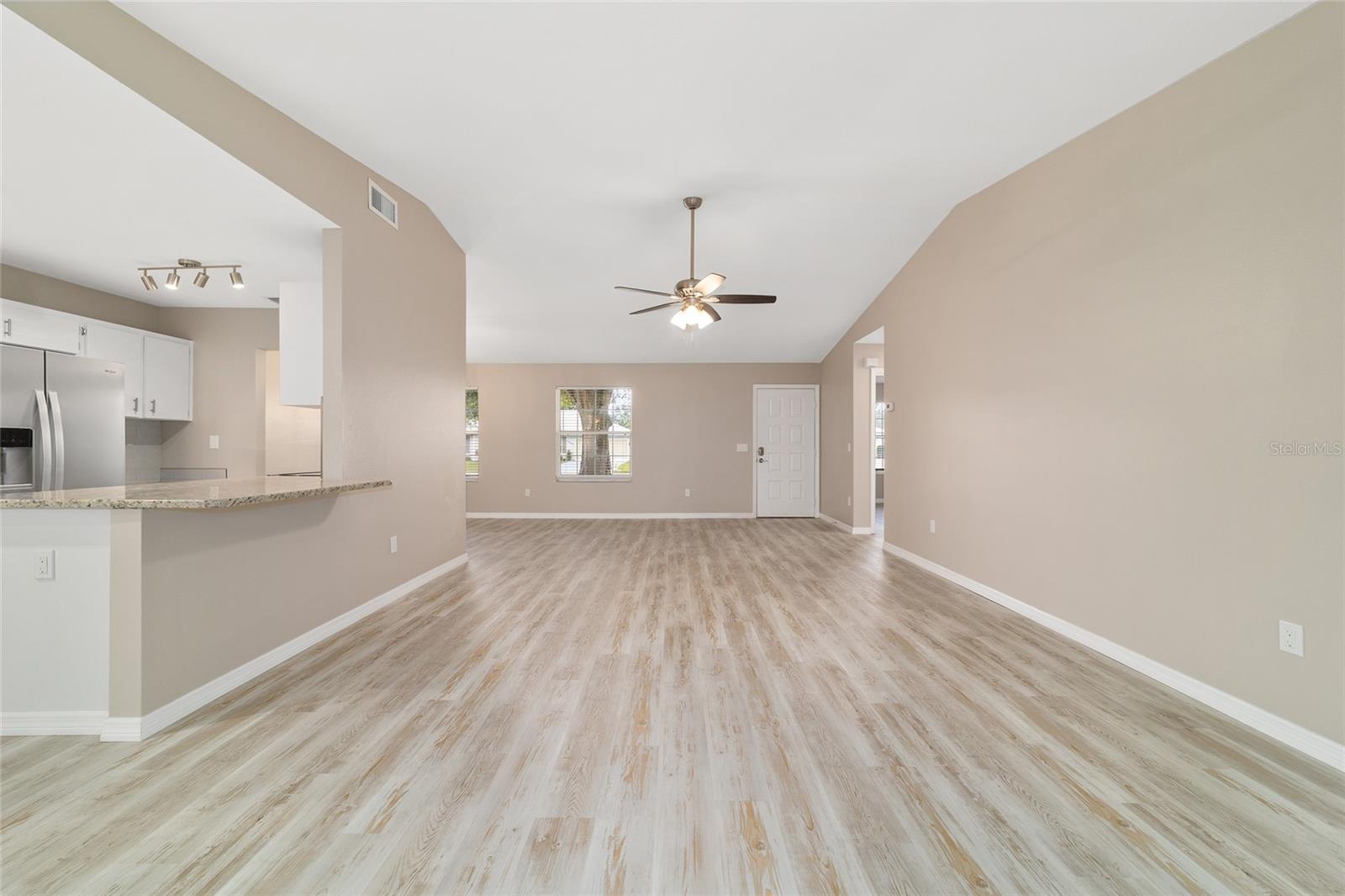 MARION LANDING - Residential