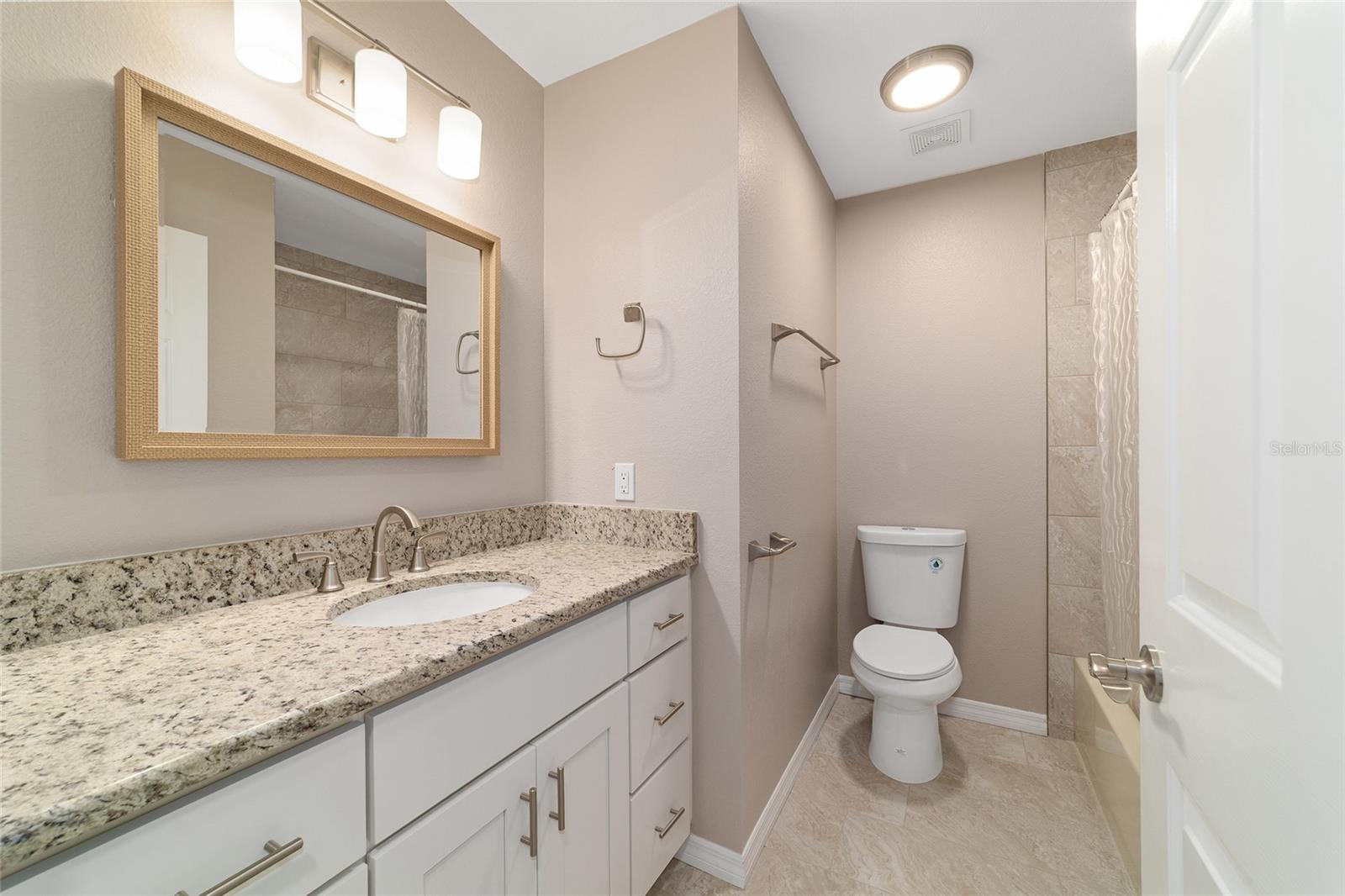 MARION LANDING - Residential