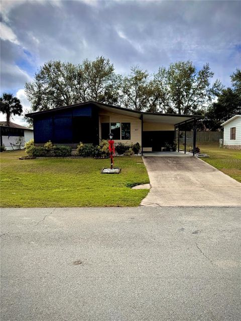 A home in WINTER HAVEN