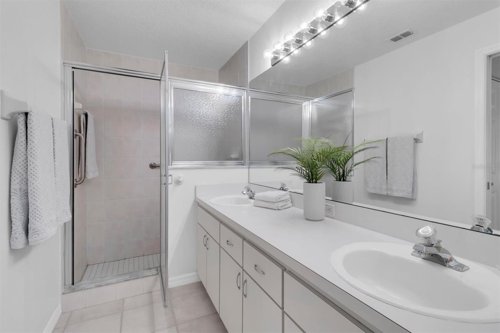 EDGEWOOD AT RIVER RIDGE COUNTRY CLUB PH 01 - Residential