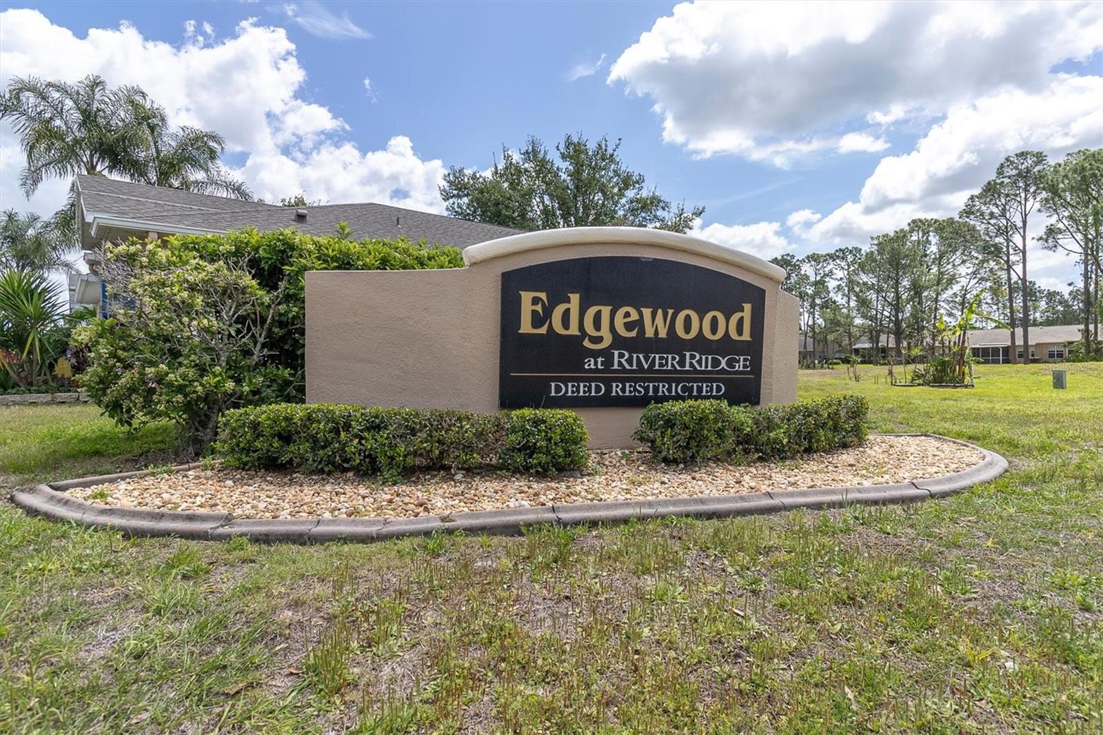 EDGEWOOD AT RIVER RIDGE COUNTRY CLUB PH 01 - Residential