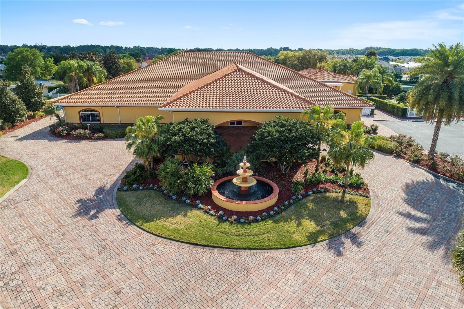 LAKESIDE LANDINGS - Residential