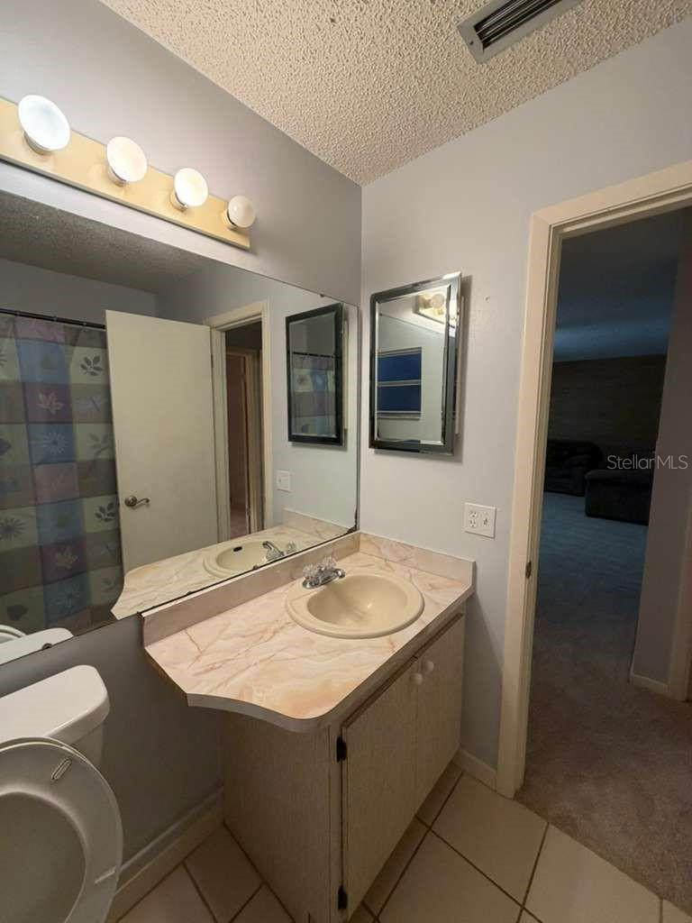 VENETIAN VILL REV TR H - Residential