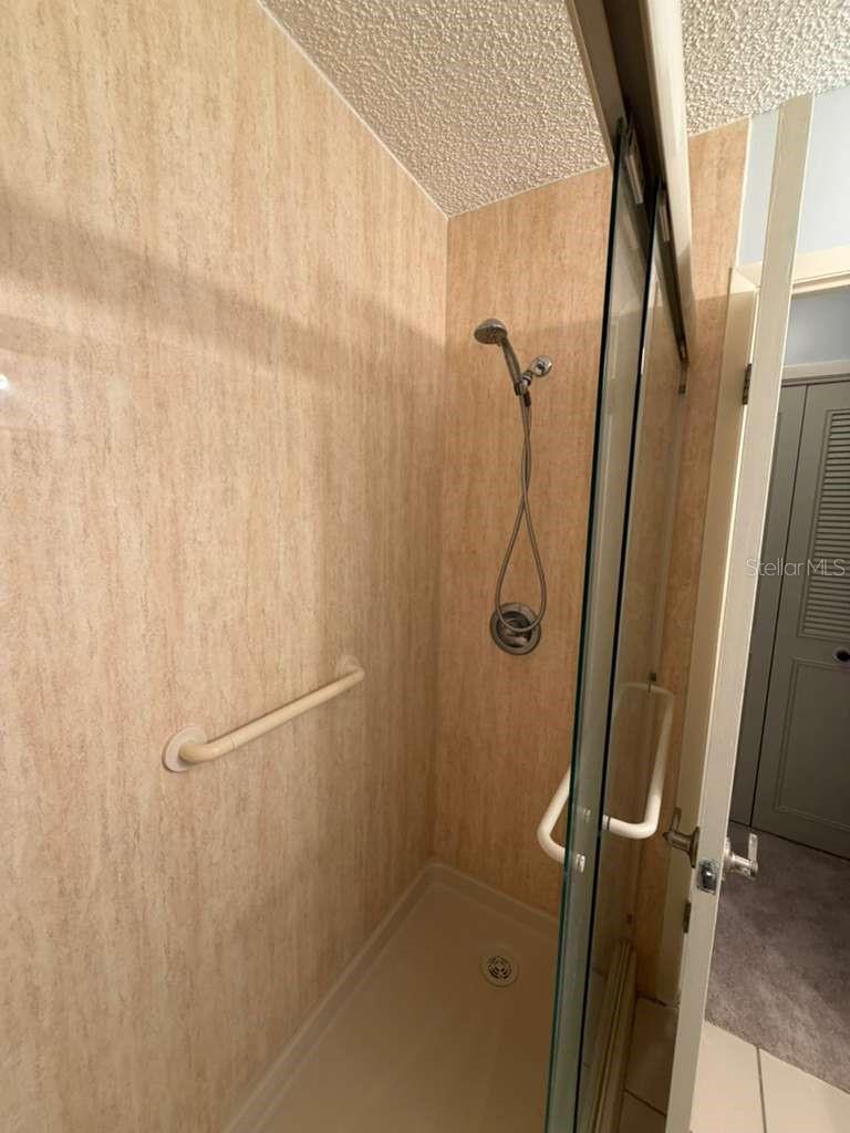 VENETIAN VILL REV TR H - Residential