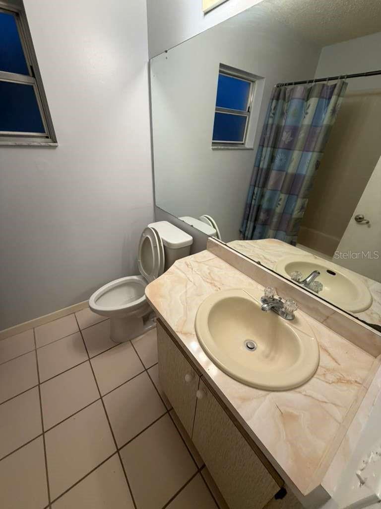 VENETIAN VILL REV TR H - Residential