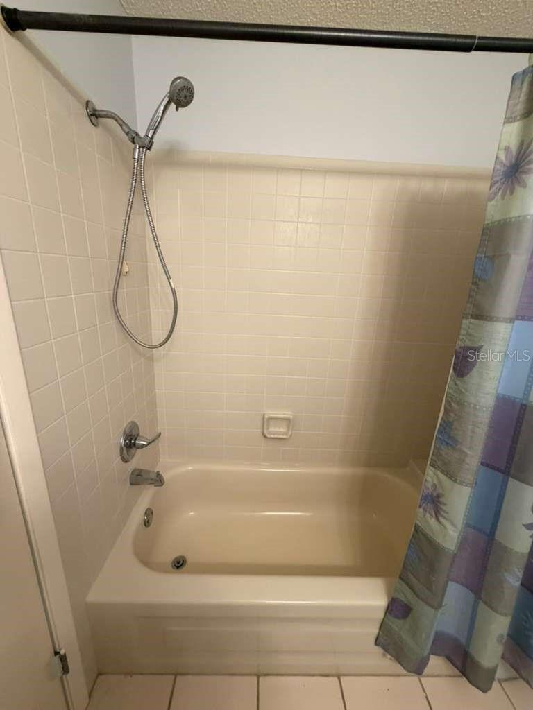 VENETIAN VILL REV TR H - Residential