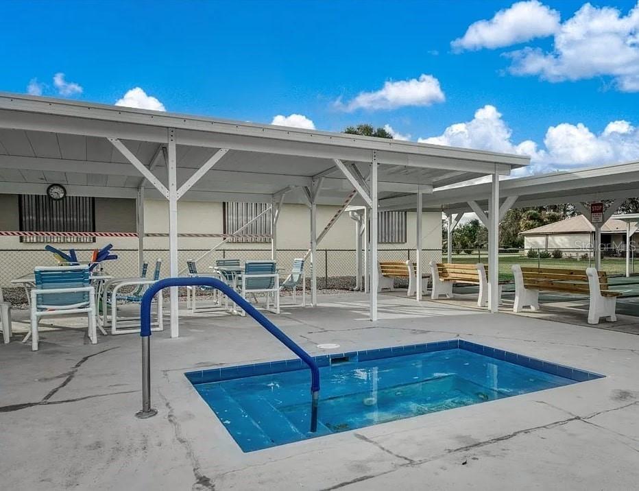 VENETIAN VILL REV TR H - Residential