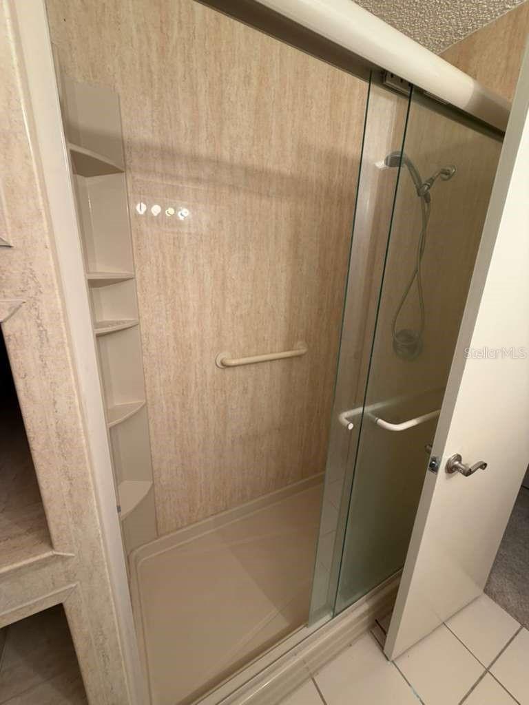 VENETIAN VILL REV TR H - Residential