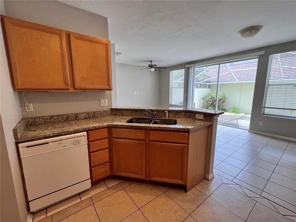 Photo of 10008 Tate Lane, Tampa, FL 33626 (MLS # TB8548144)
