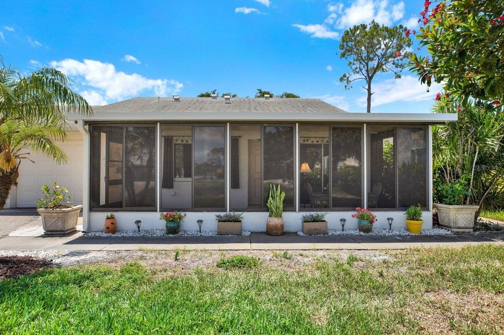 Photo of 3229 40th Lane S #C, St Petersburg, FL 33711 (MLS # TB8390509)