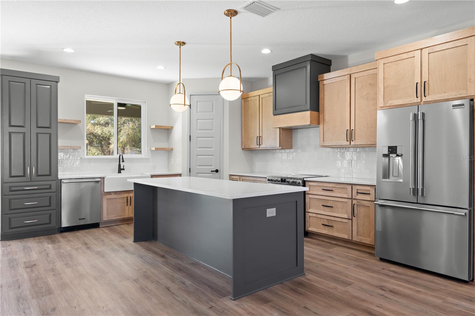 ST CLOUD MANOR EST - Residential