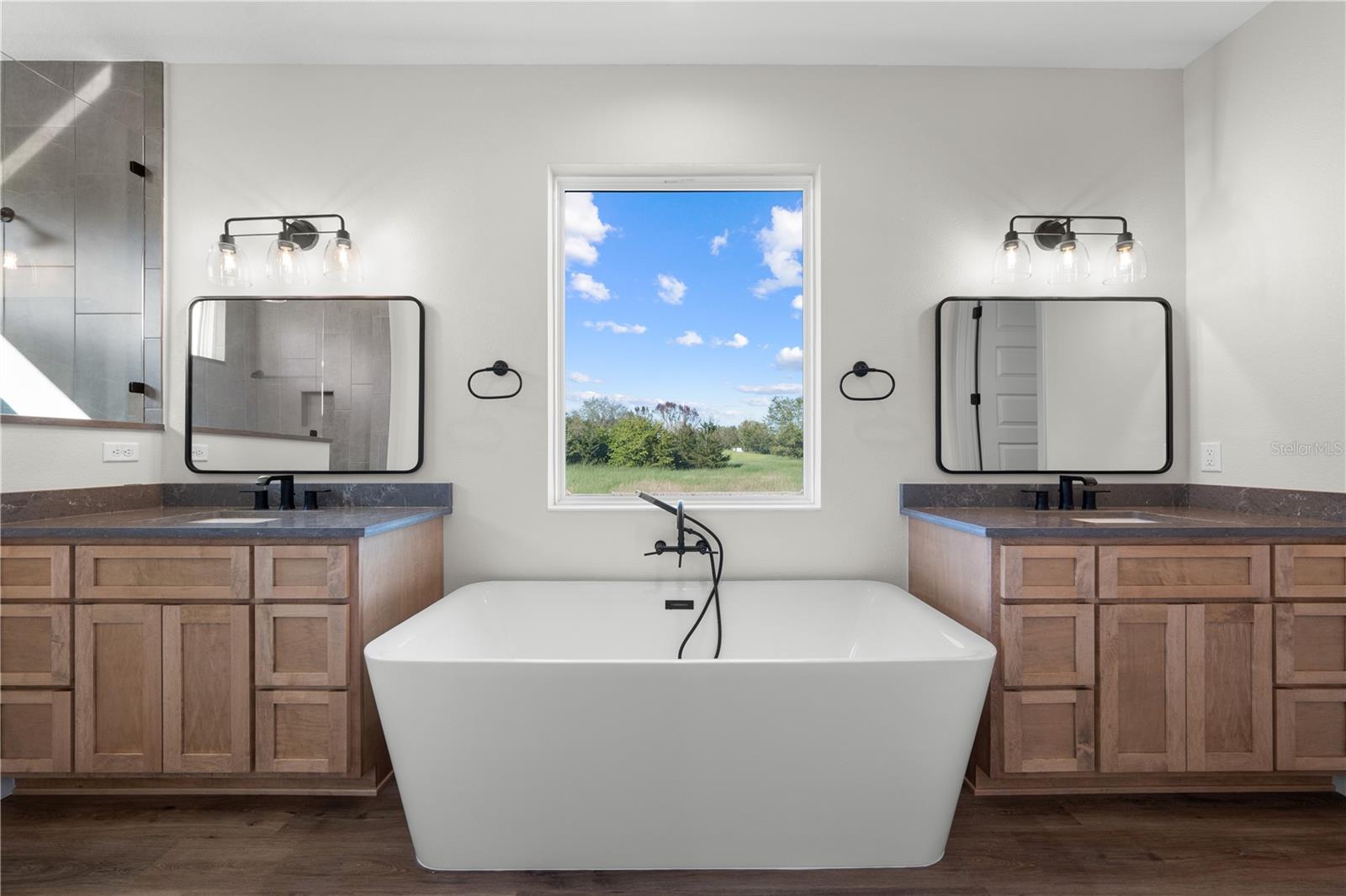 ST CLOUD MANOR EST - Residential