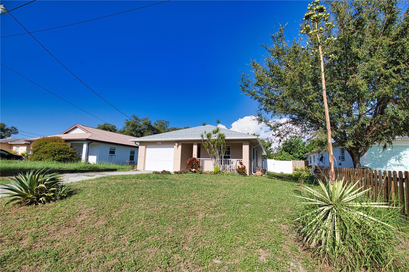 405 RAVENNA STREET N