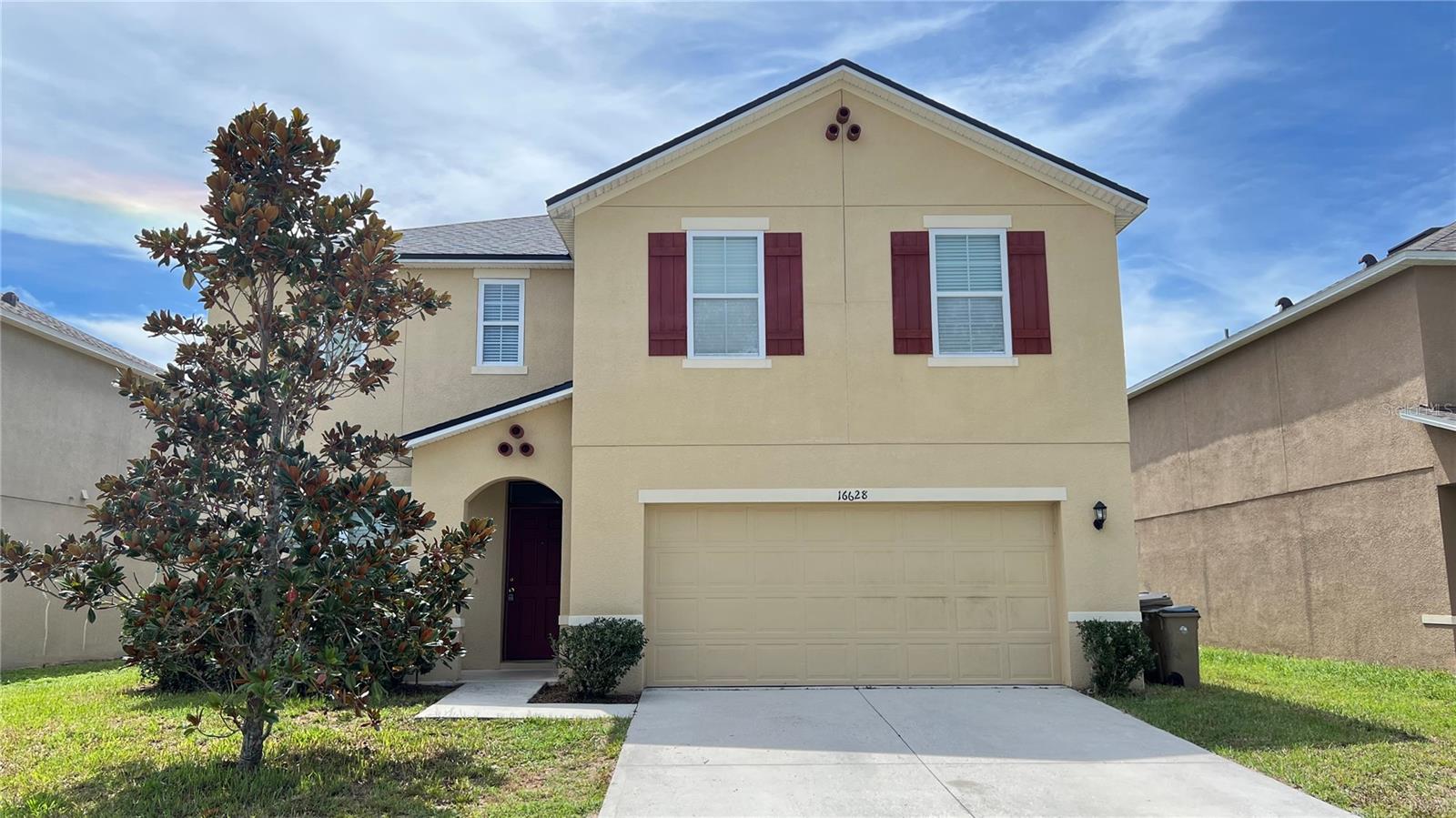 This two-story family Home features 4 Bedrooms, 2.5 Baths, 2 2-car garages, and 2432 Sq.Ft. of Living Space. Brand New Carpet throughout and Fresh paint just completed.
The house is located at the Community of Citrus Highlands in Clermont. By Hwy 27, approximately 9.5 miles away from Disney Main gate, very close to Wal-Mart Super Center, Lowe's, post office, banks, restaurants, gas station, library, and a lot of convenience stores.
