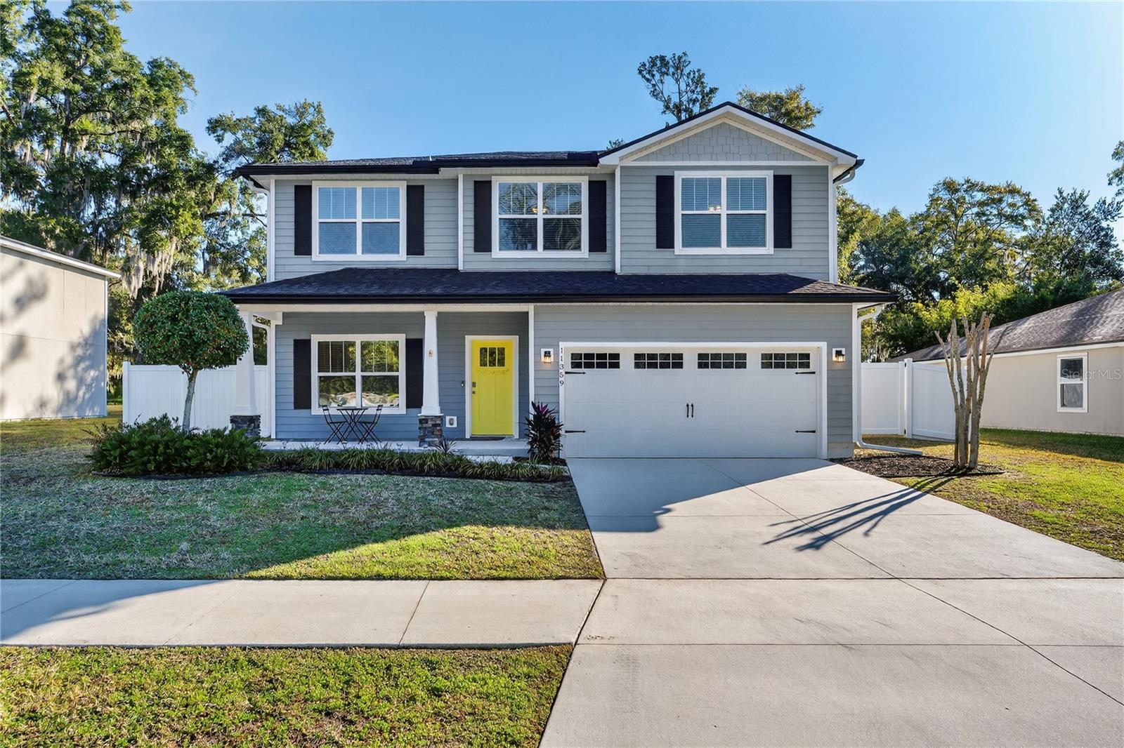 RIVER HOLLOW - Residential