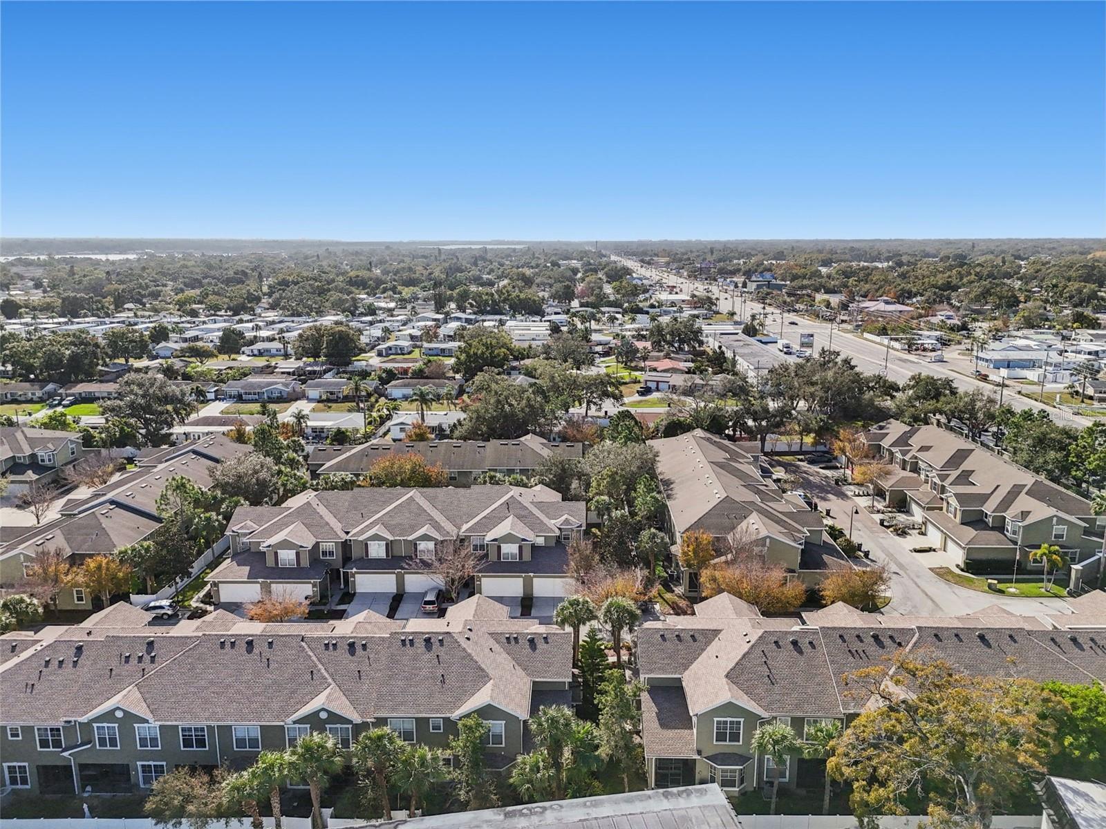 WHITTINGTON COURT TWNHMS - Residential Lease