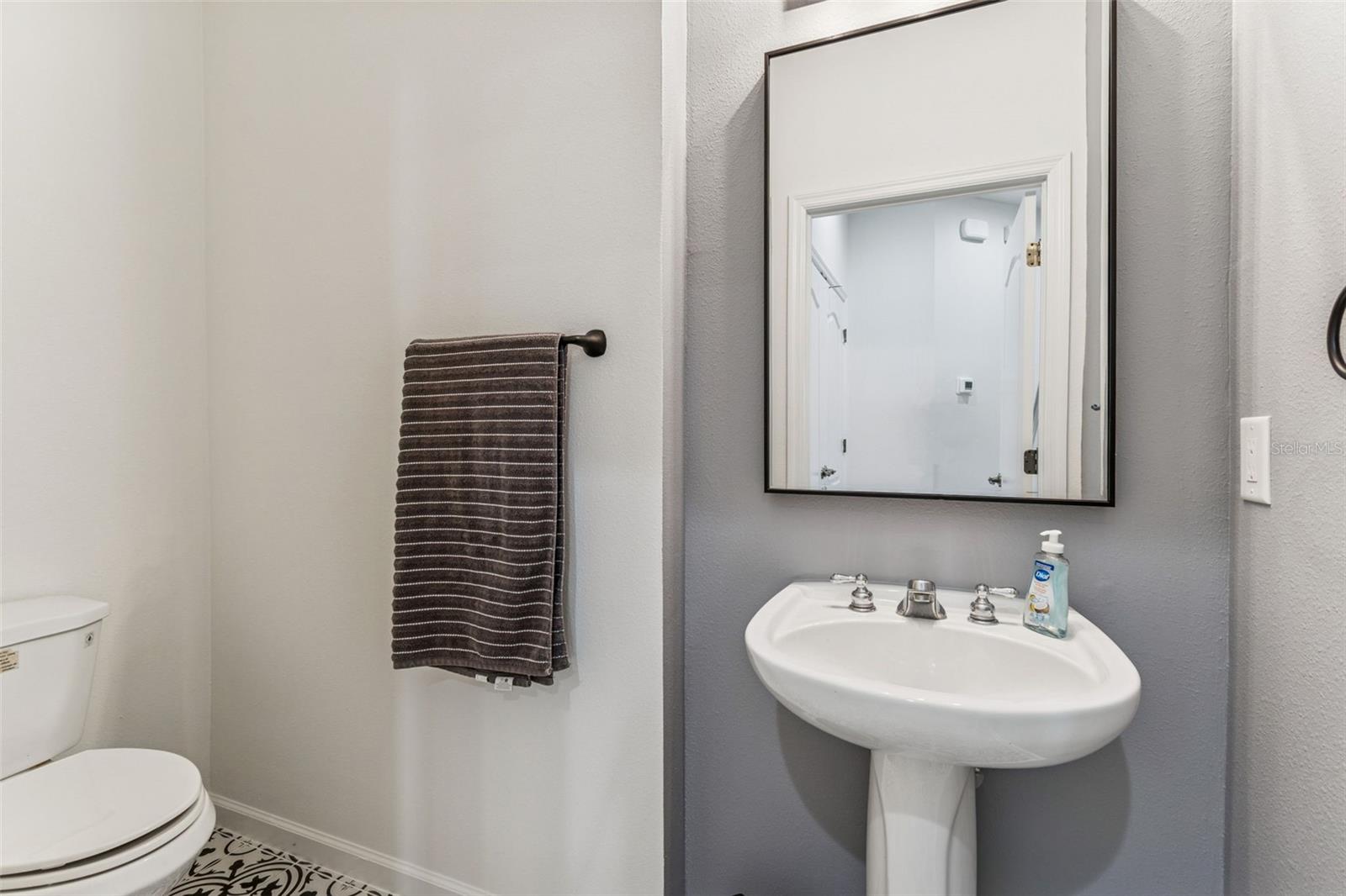 WHITTINGTON COURT TWNHMS - Residential Lease