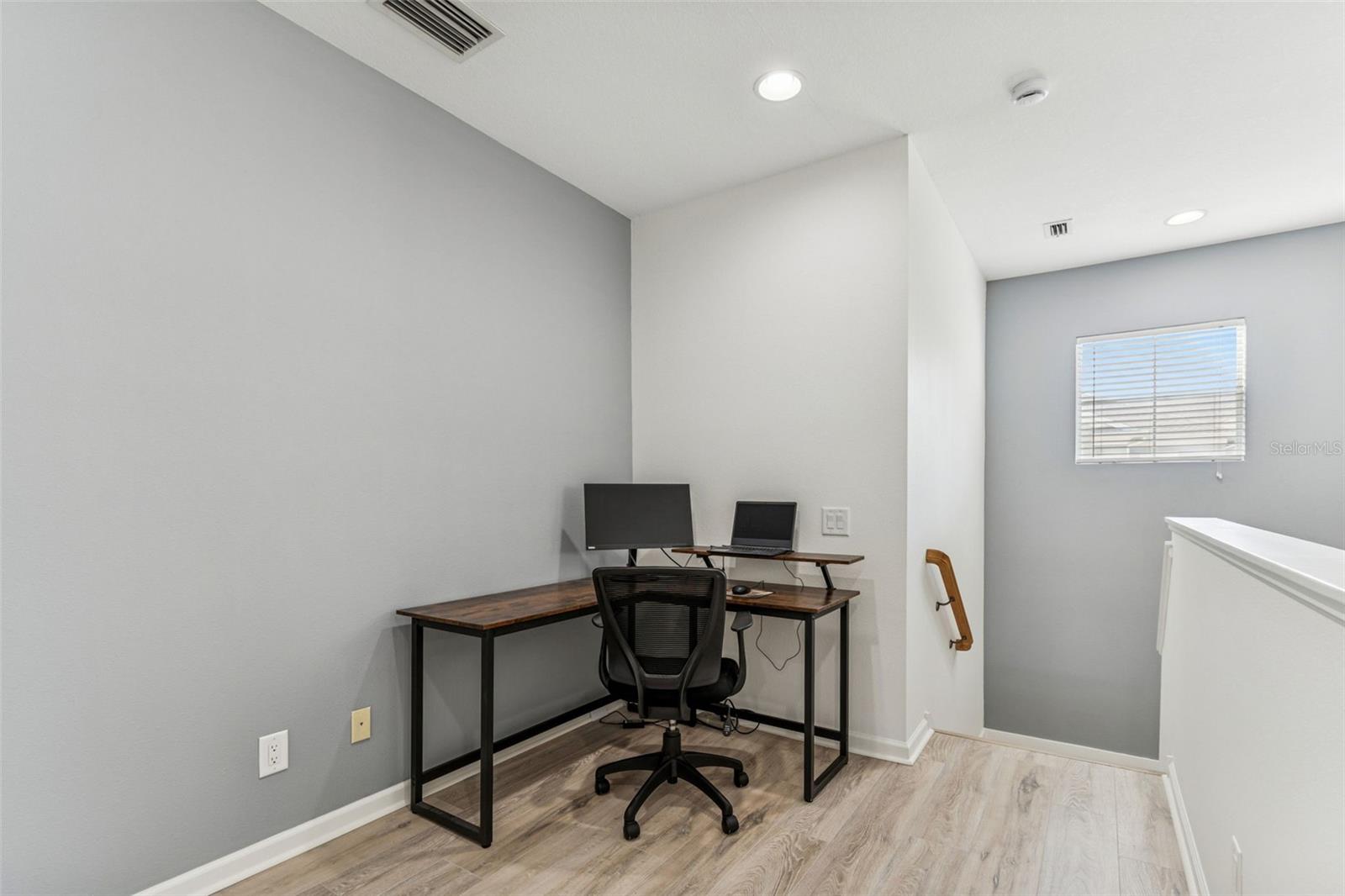 WHITTINGTON COURT TWNHMS - Residential Lease