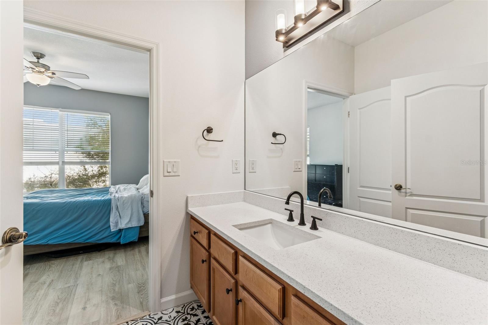 WHITTINGTON COURT TWNHMS - Residential Lease