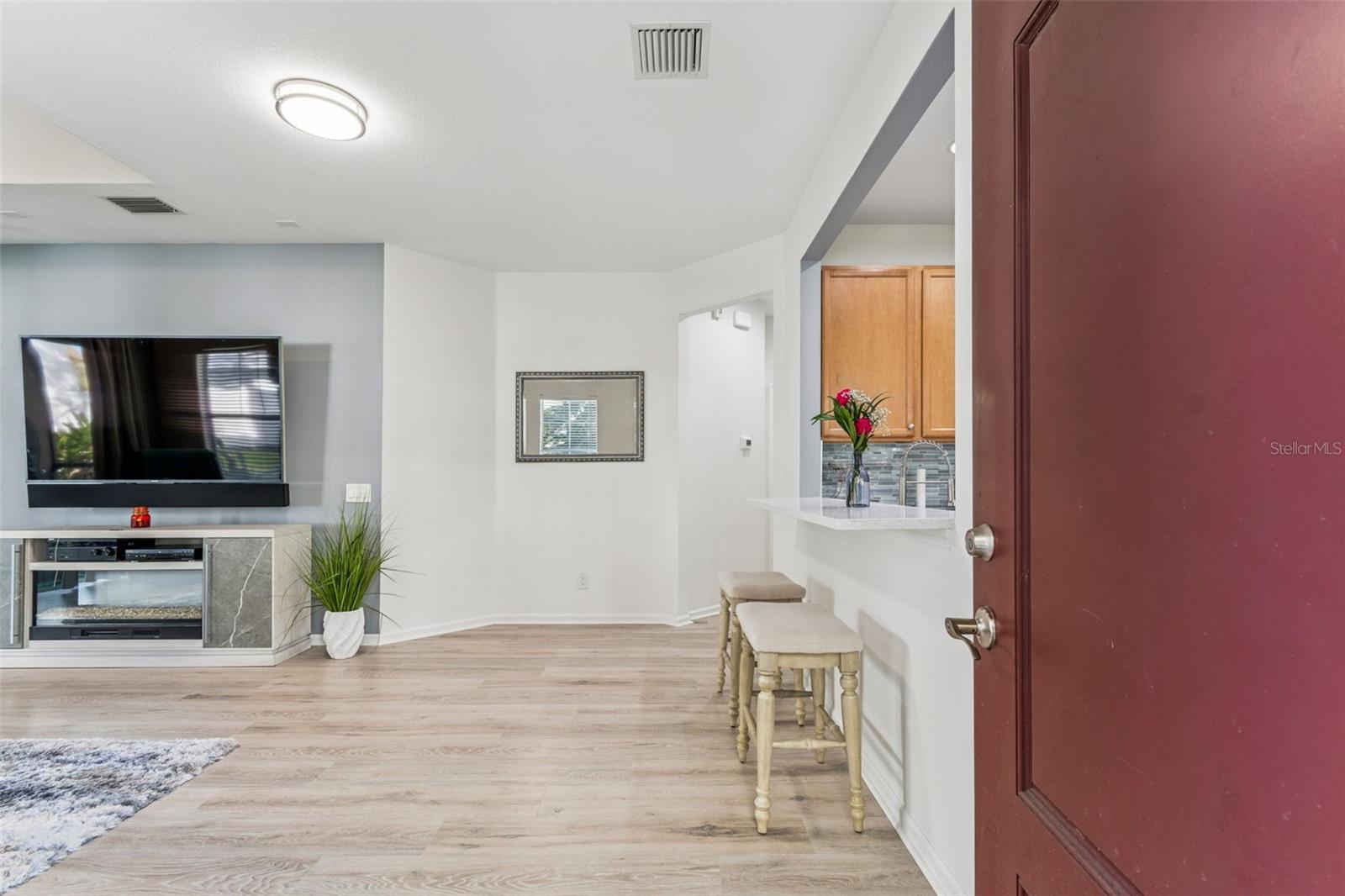 WHITTINGTON COURT TWNHMS - Residential Lease