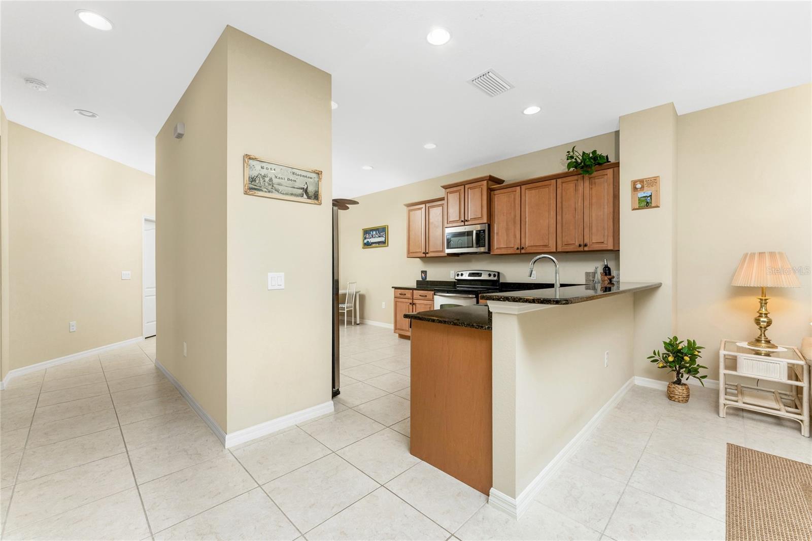 ARLINGTON COVE - Residential