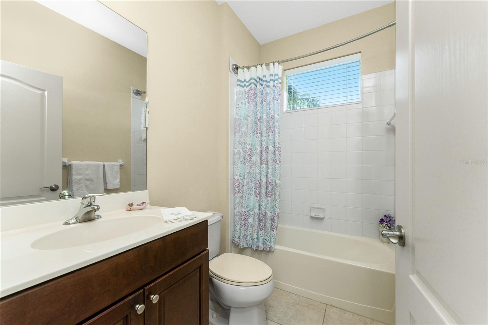 ARLINGTON COVE - Residential