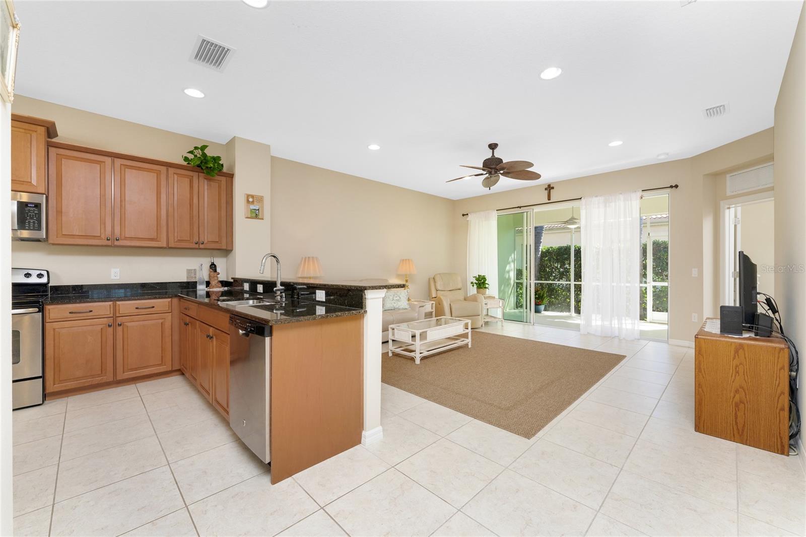 ARLINGTON COVE - Residential