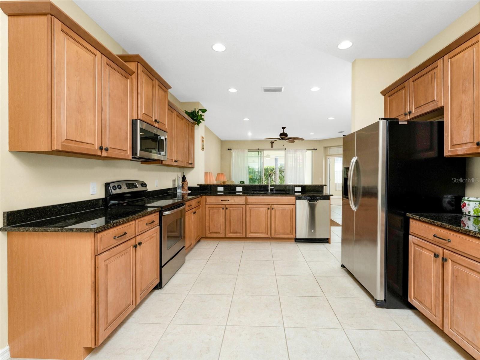 ARLINGTON COVE - Residential