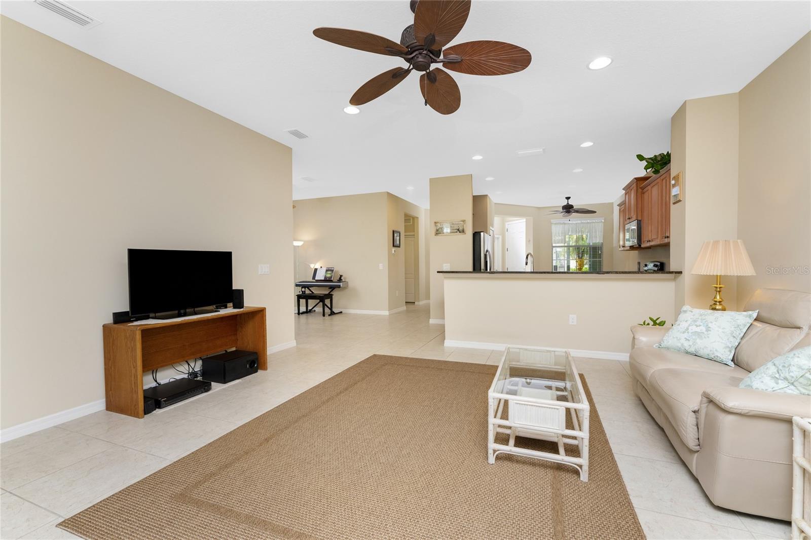 ARLINGTON COVE - Residential