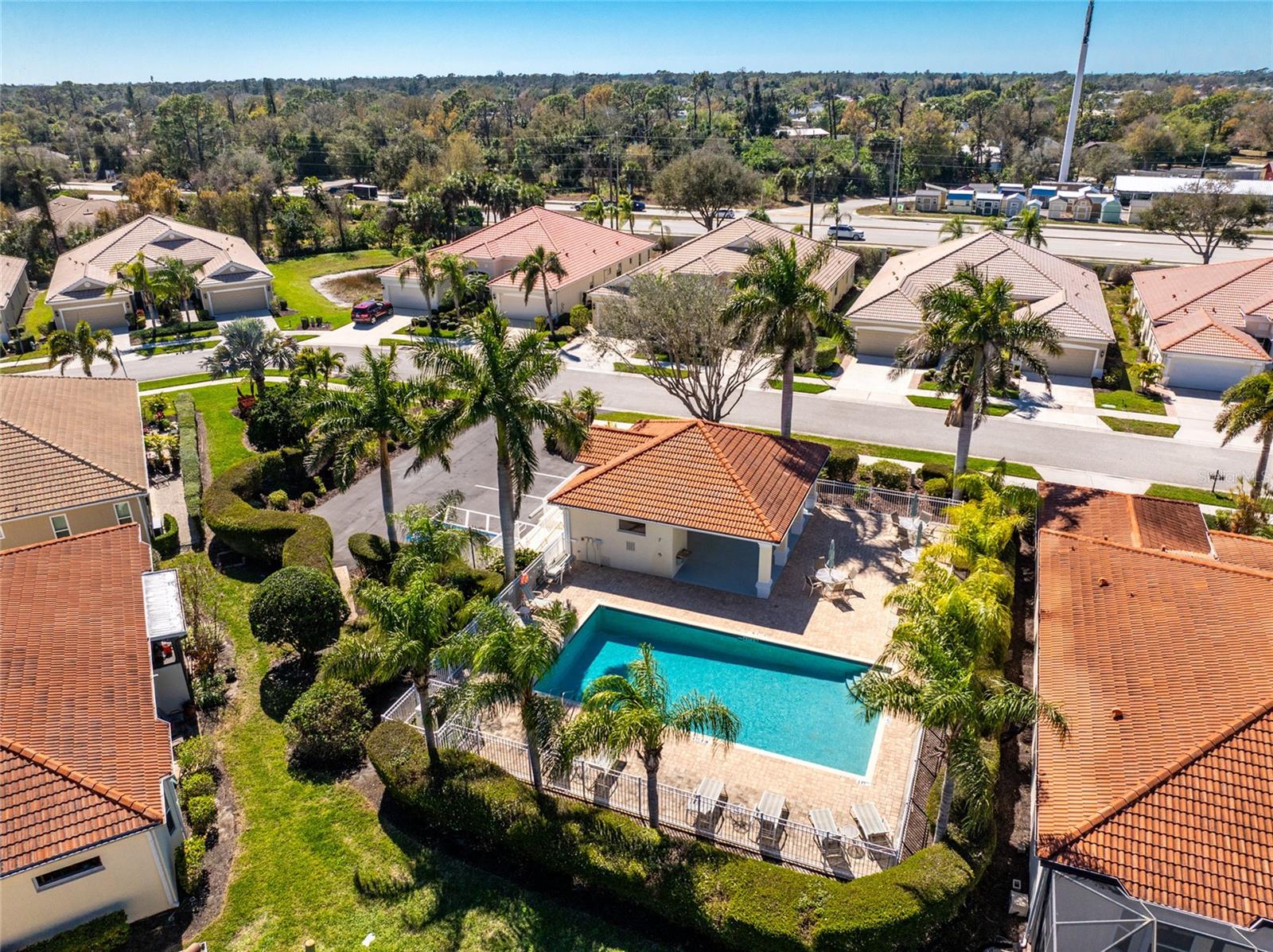 ARLINGTON COVE - Residential