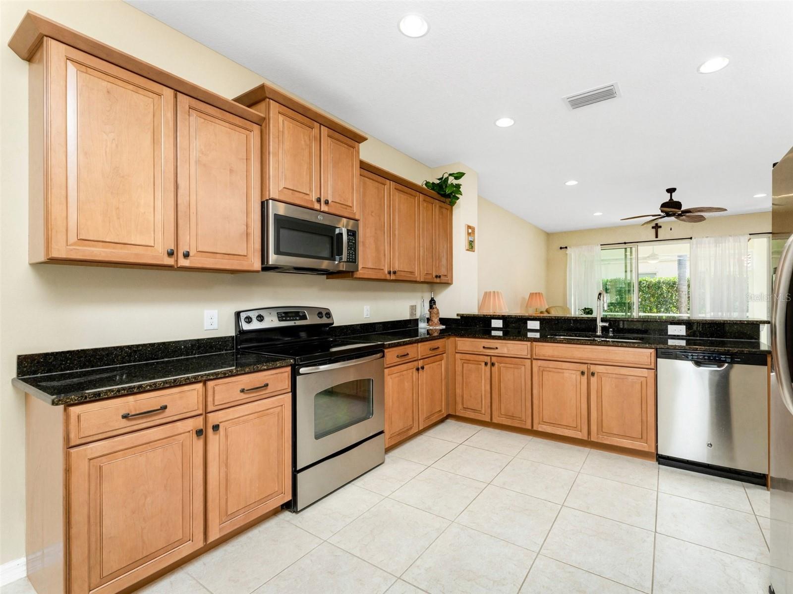 ARLINGTON COVE - Residential