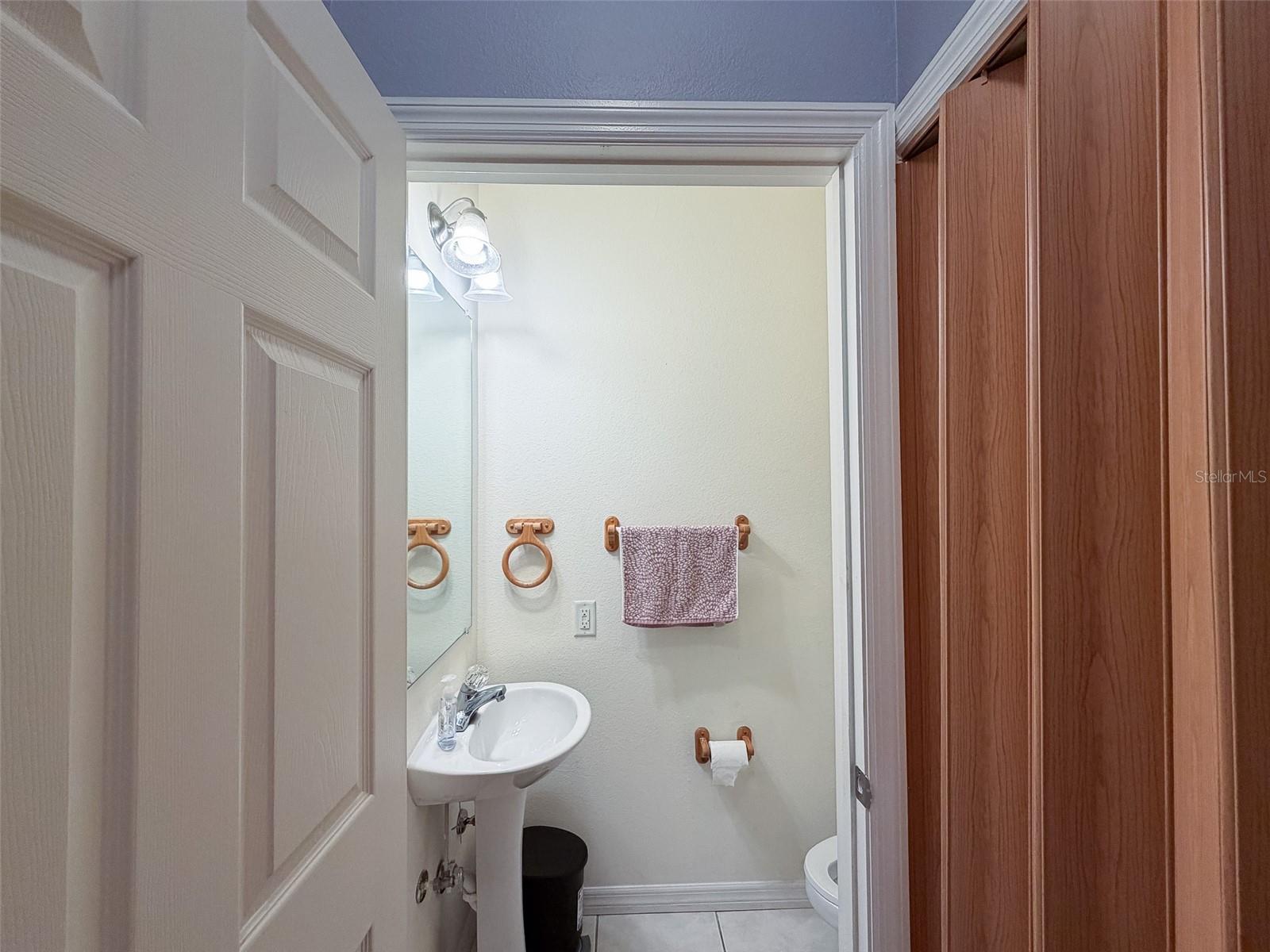 CAROLINA LANDINGS AT UNIVERSITY PLACE B - Residential