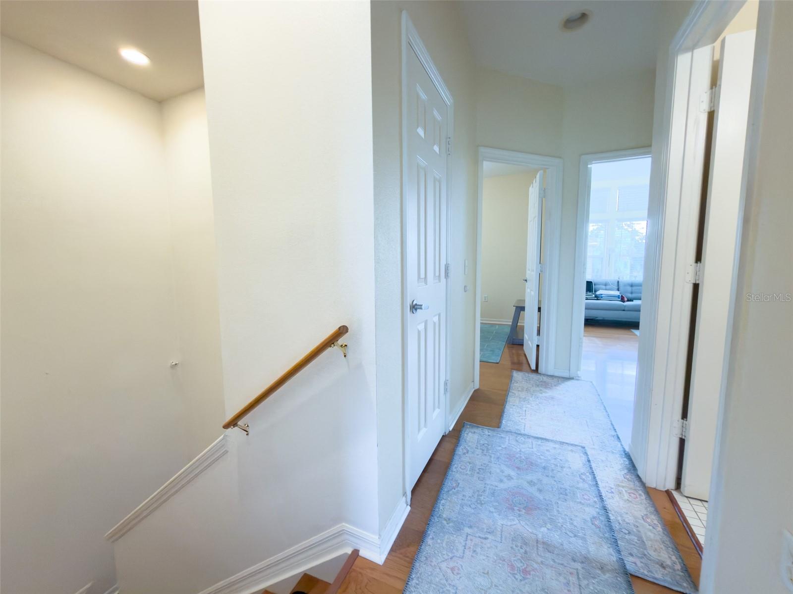 CAROLINA LANDINGS AT UNIVERSITY PLACE B - Residential