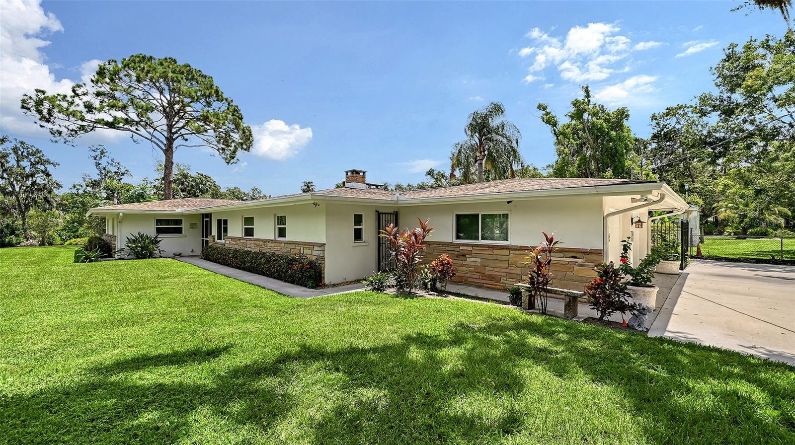 DESOTO ACRES - Residential