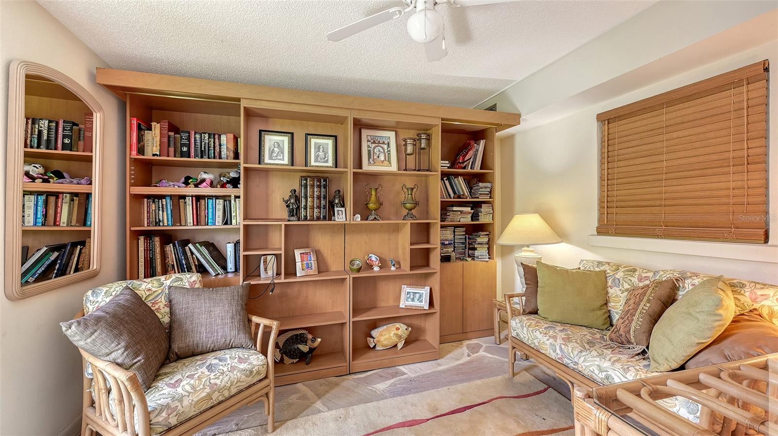 DESOTO ACRES - Residential