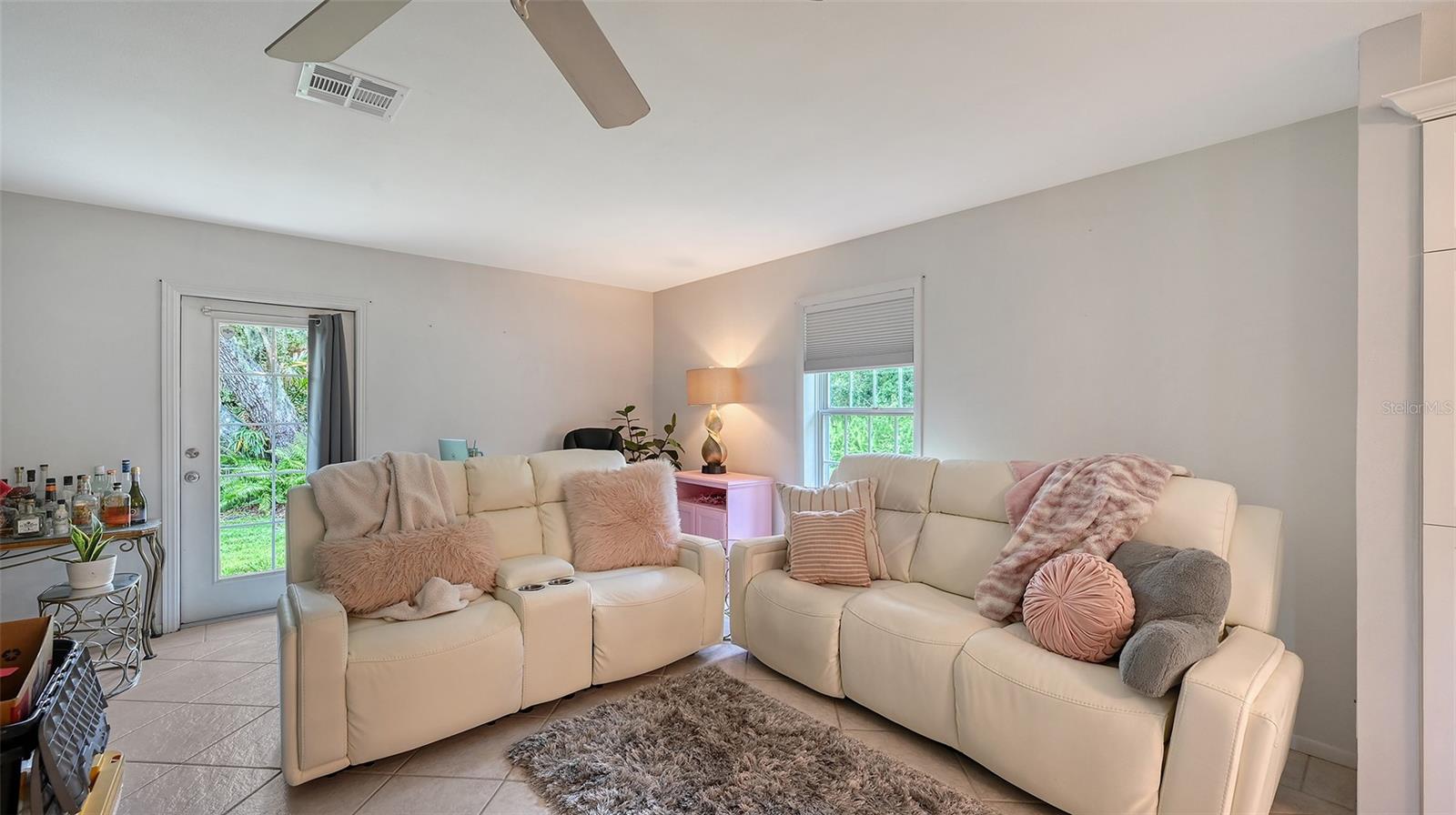 DESOTO ACRES - Residential