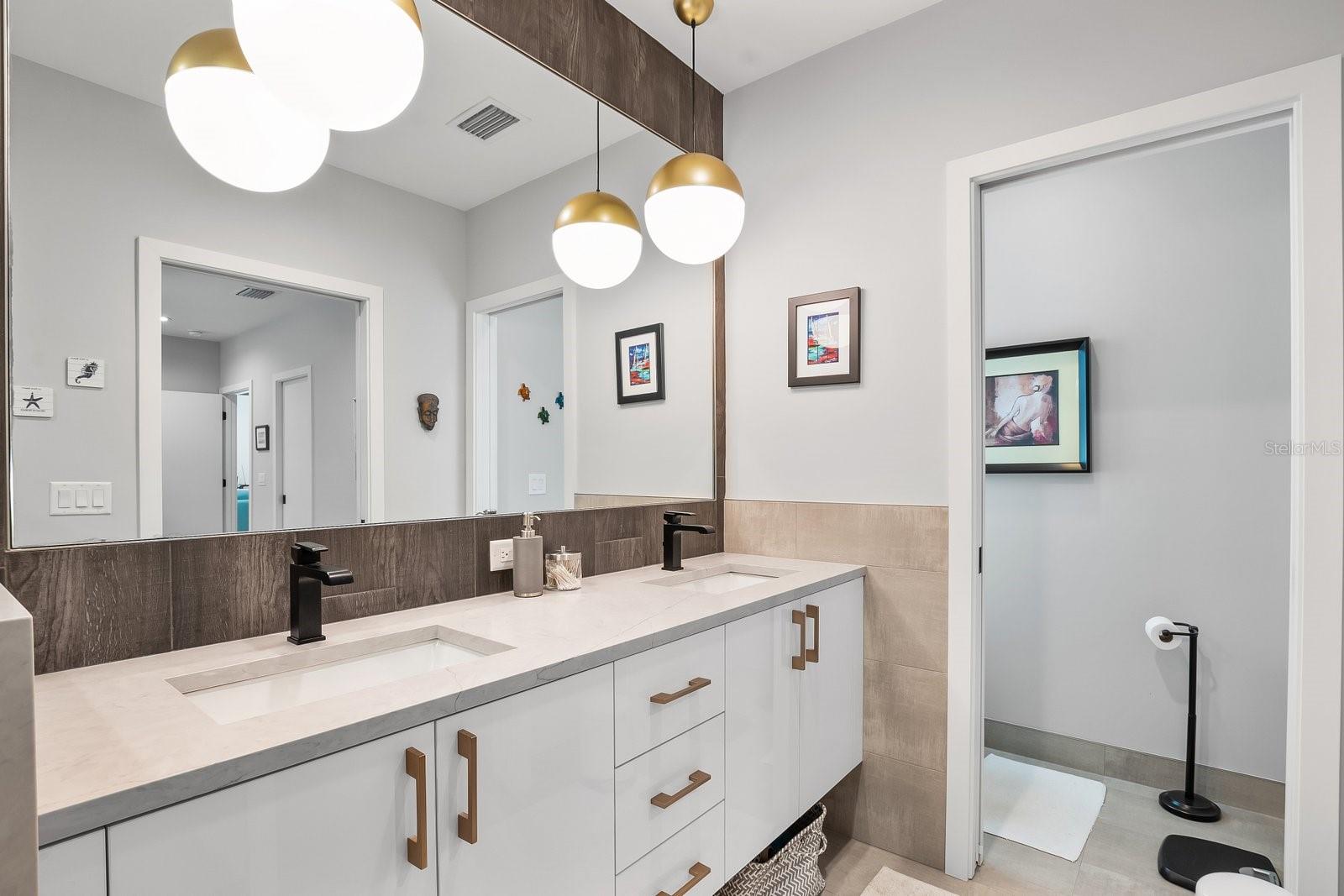 PASADENA HEIGHTS - Residential