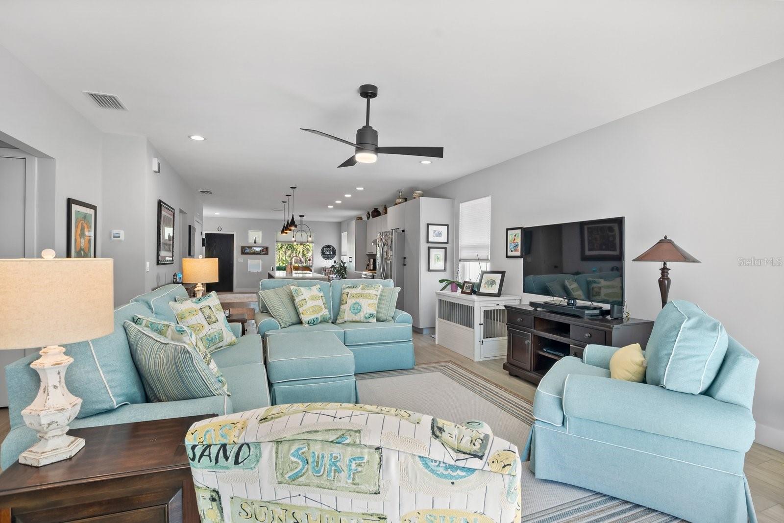 PASADENA HEIGHTS - Residential