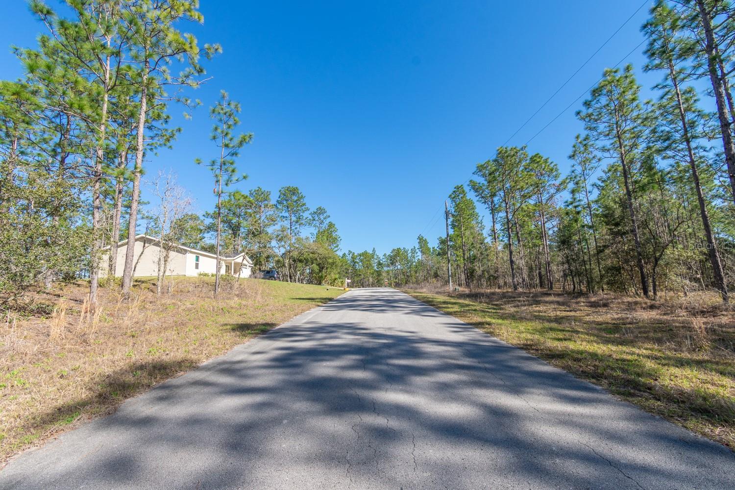 RAINBOW LAKES ESTATE - Land