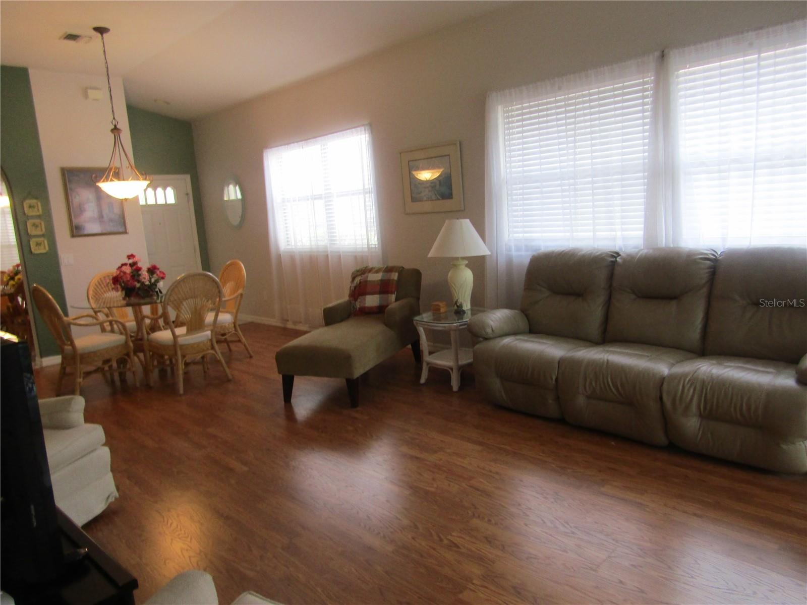 VENETIA PH 1-B - Residential Lease
