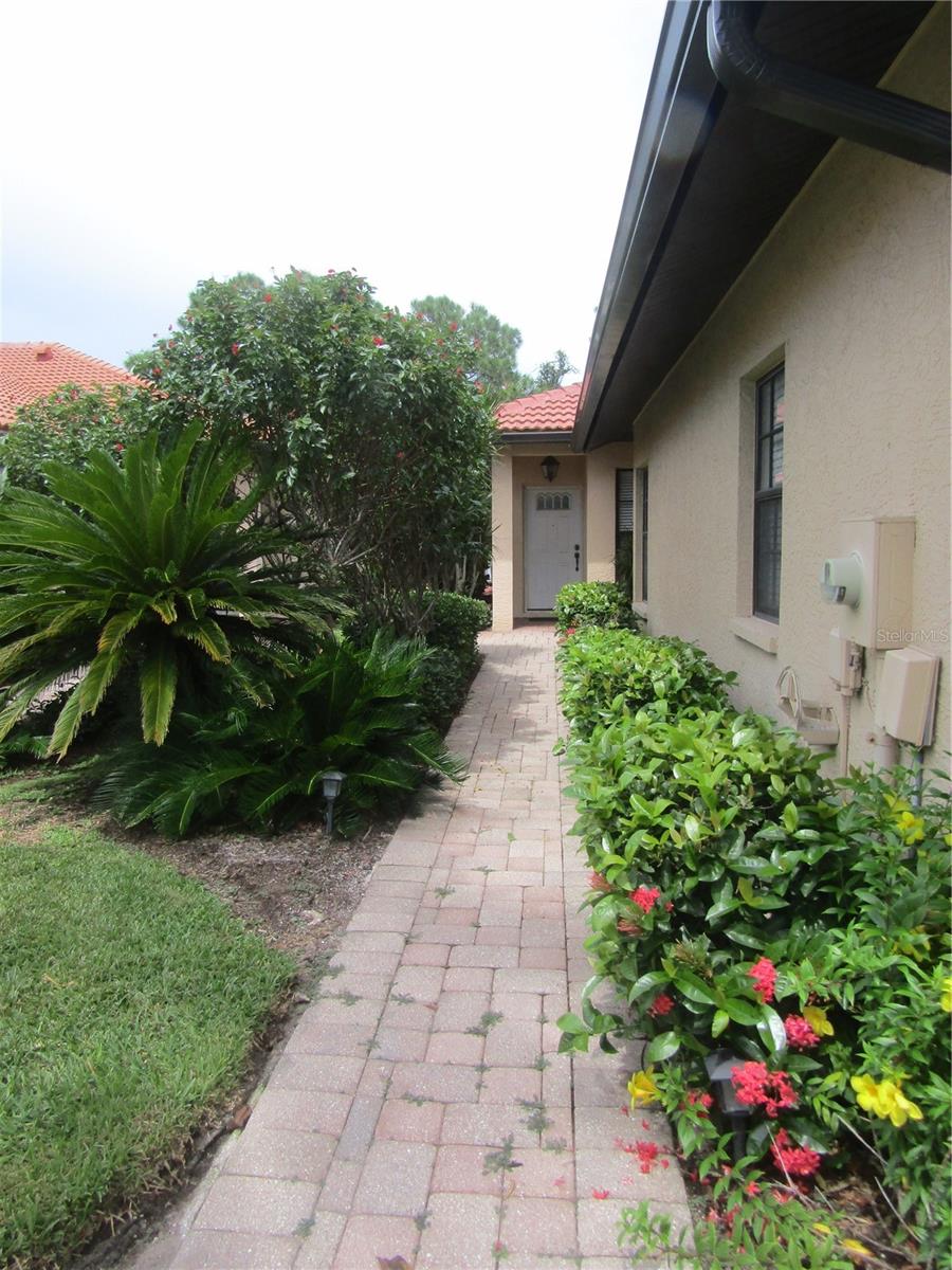 VENETIA PH 1-B - Residential Lease