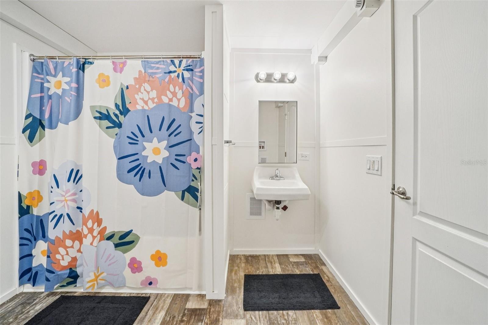 WOODING PLACE - Residential