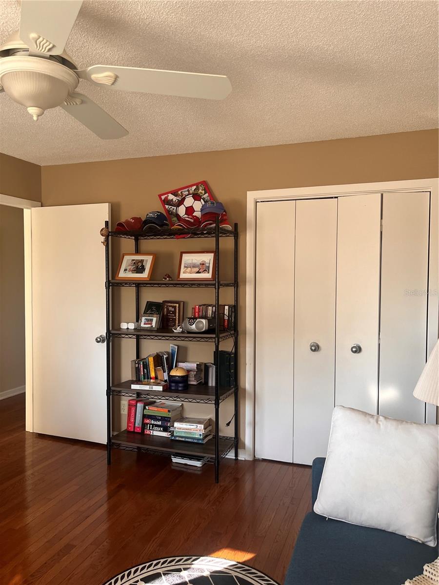 PALM CLUB CONDO - Residential