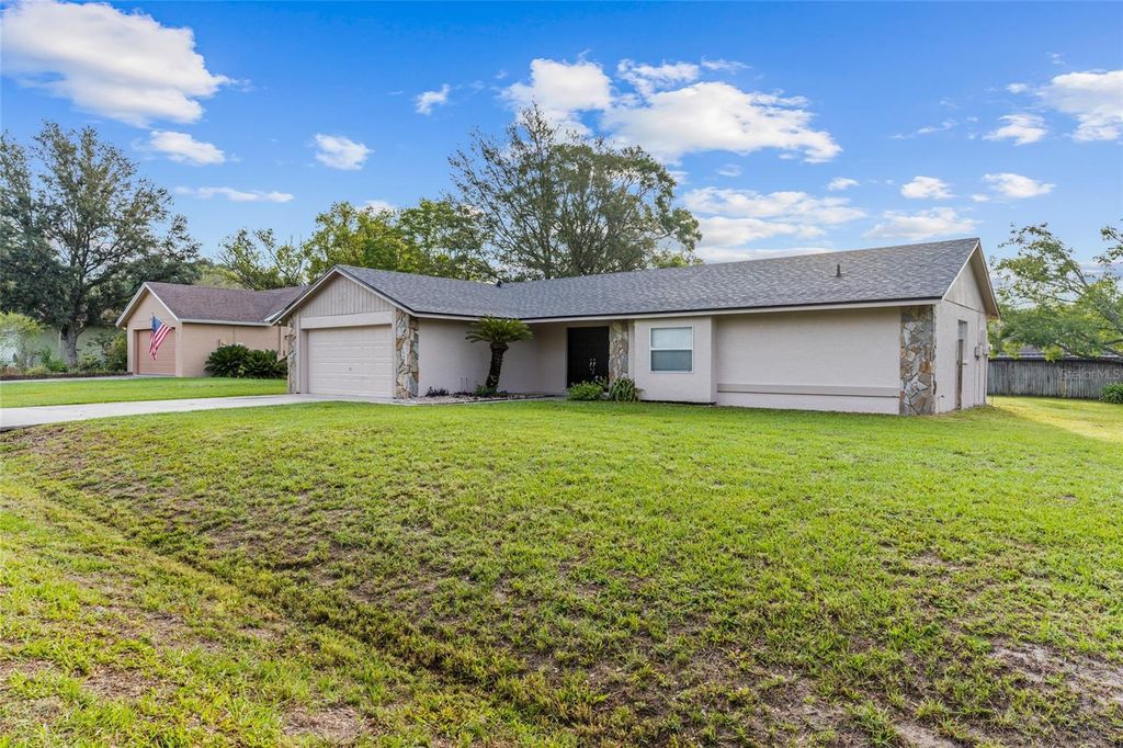 Photo of 4804 CANTERBURY DRIVE, LAND O LAKES, FL 34639 (MLS # T3454234)
