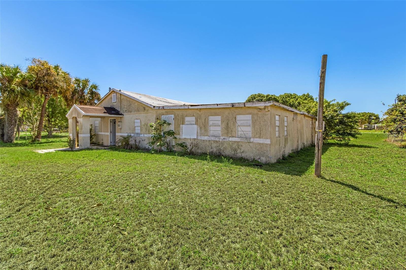 CHARLESTON PARK - Commercial Sale