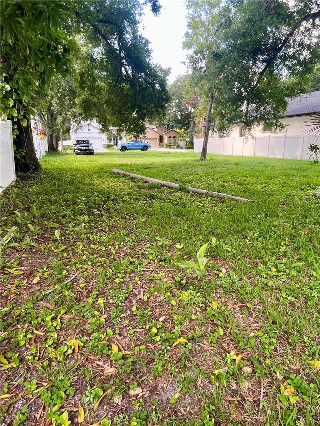 Photo of 2710 W Lake Avenue, Tampa, FL 33607 (MLS # TB8413039)
