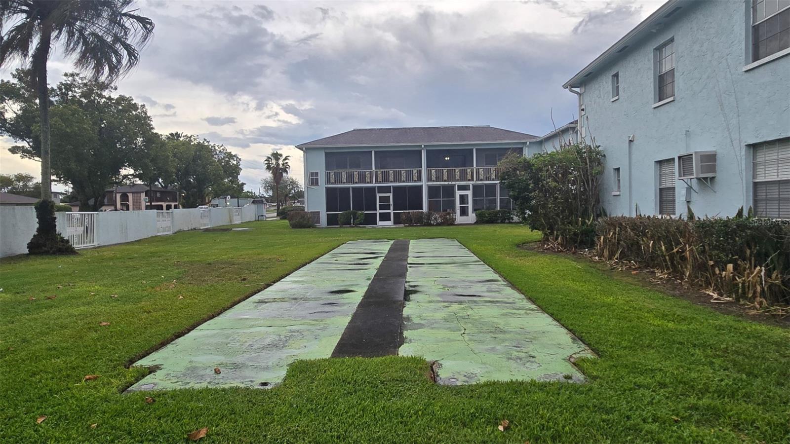 FLEUR DELIS CONDO - Residential